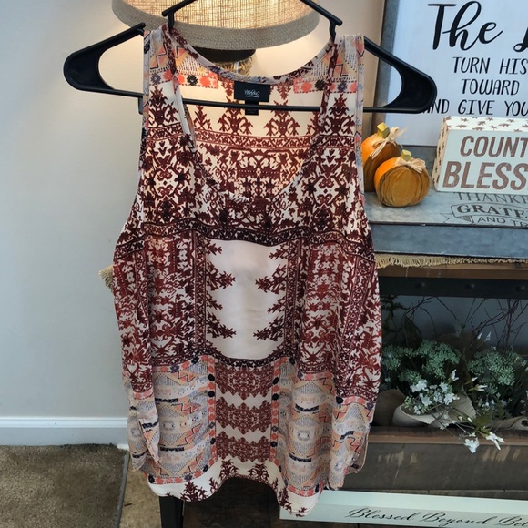 Women’s flowy mossimo tank - Picture 7 of 7